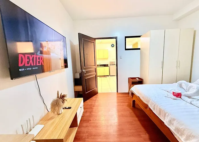 Malate Bayview Mansion View And Seaview アパートホテル 3*