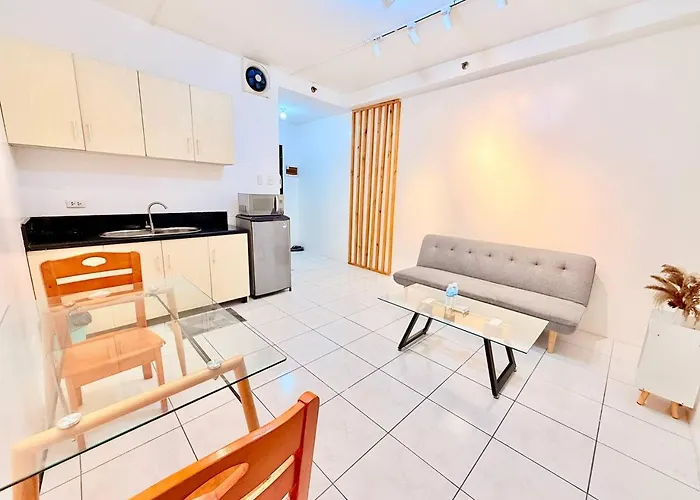 アパートホテル Malate Bayview Mansion View And Seaview マニラ市
