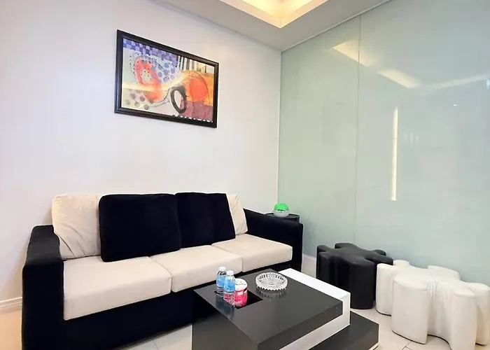 Malate Bayview Mansion View And Seaview マニラ市
