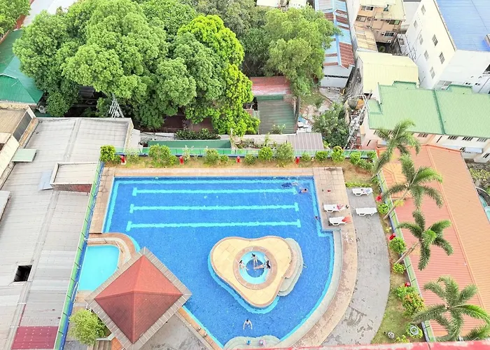 Malate Bayview Mansion View And Seaview アパートホテル
