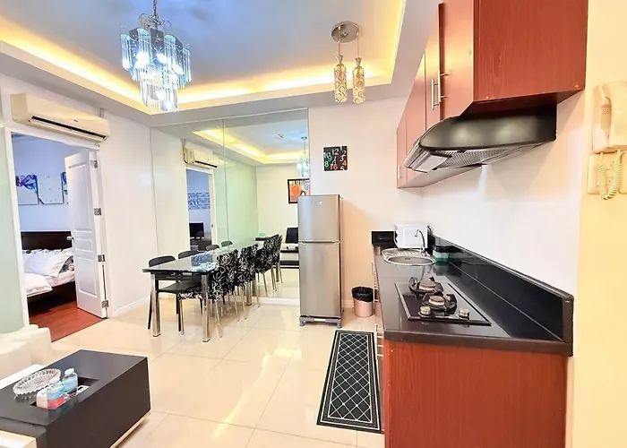 アパートホテル Malate Bayview Mansion View And Seaview 3*